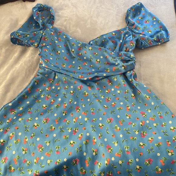 ZARA SATIN FRUIT DRESS - Picture 3 of 4